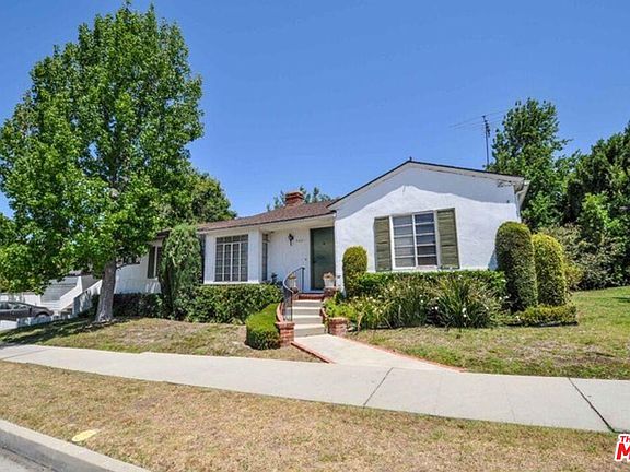 2nd image of 9601 Cashio St
