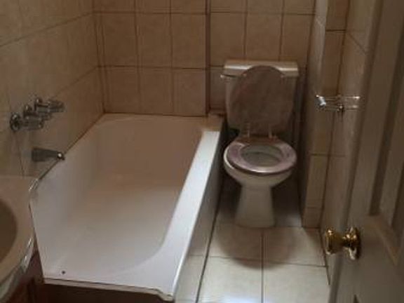 3rd image of 1906 Ditmars Blvd Ste 1