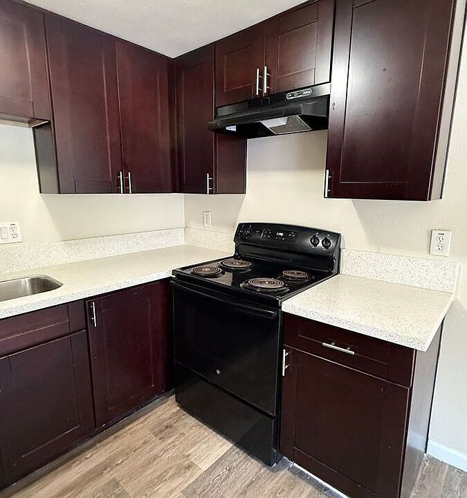 1st image of 4201 51st St APT 20