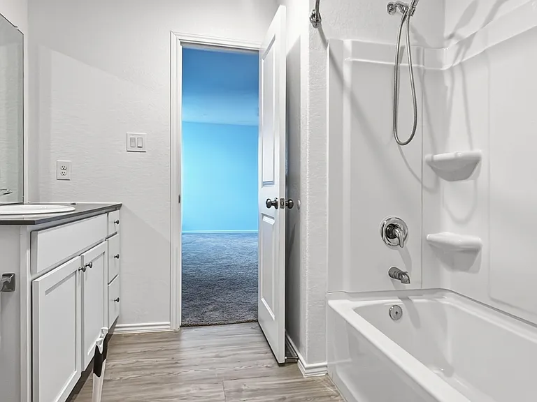 2436 Hunter Peak — Photo 20