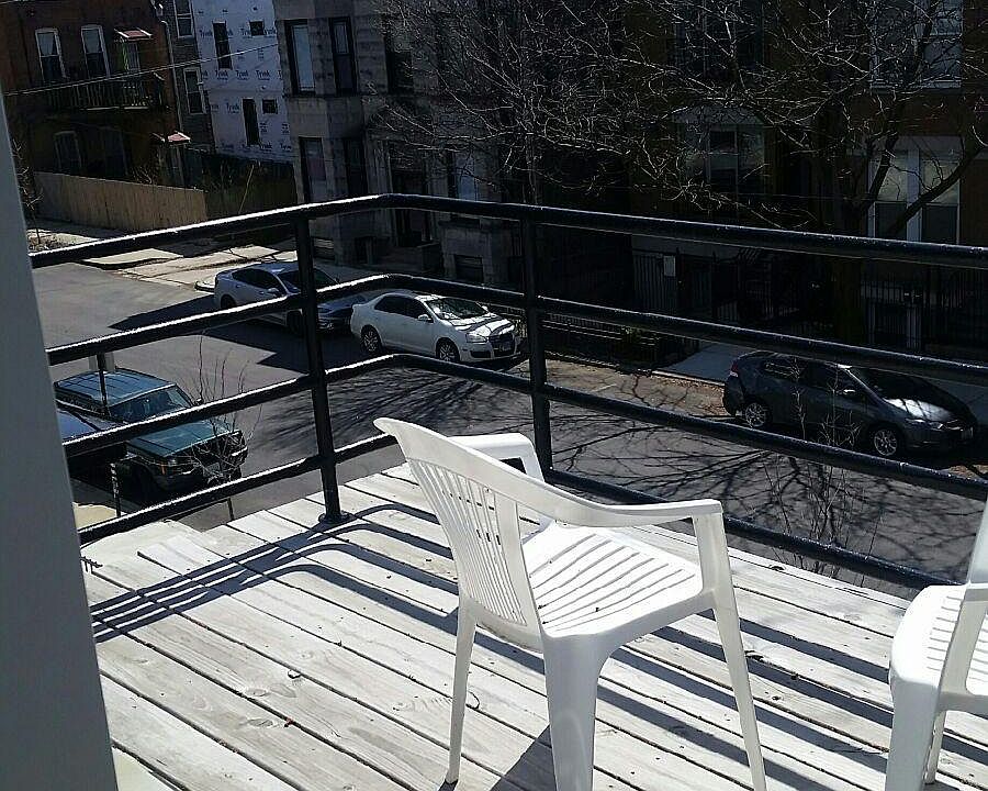 1st image of 1722 W Julian St #3