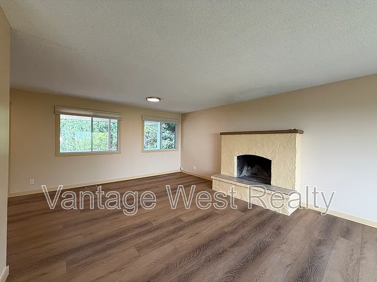 1103 Trevor Dr #1 — Photo 21