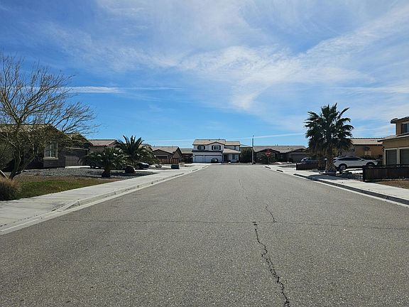 5th image of 14258 Vincent Way