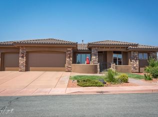 105 N Cortez Trl, Ivins, UT 84738
