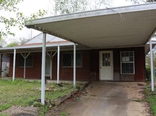 107 S 42nd St, Van Buren, AR 72956