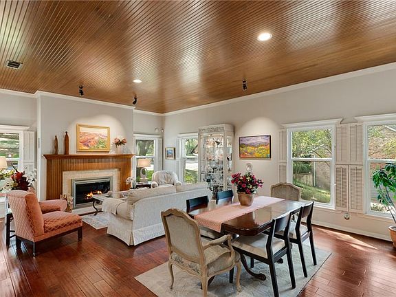 4th image of 2932 Thousand Oaks Dr
