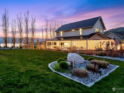 228 Porcupine Lane, Chelan, WA, 98816