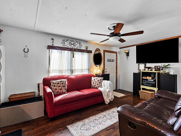 5th image of 8882 Spring Mill Rd