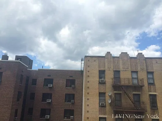 Rented by Living New York | media 43