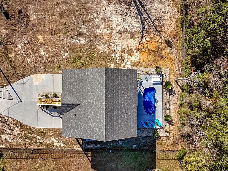 135 Brady Dr #ID1473626P — Photo 18