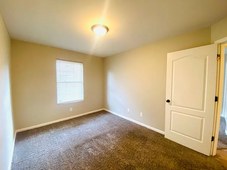 1728 Thistlewood Dr — Photo 28