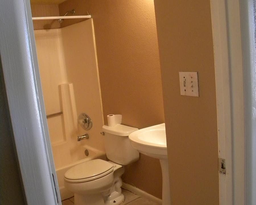 1st image of 743 E Wier Ave APT 1