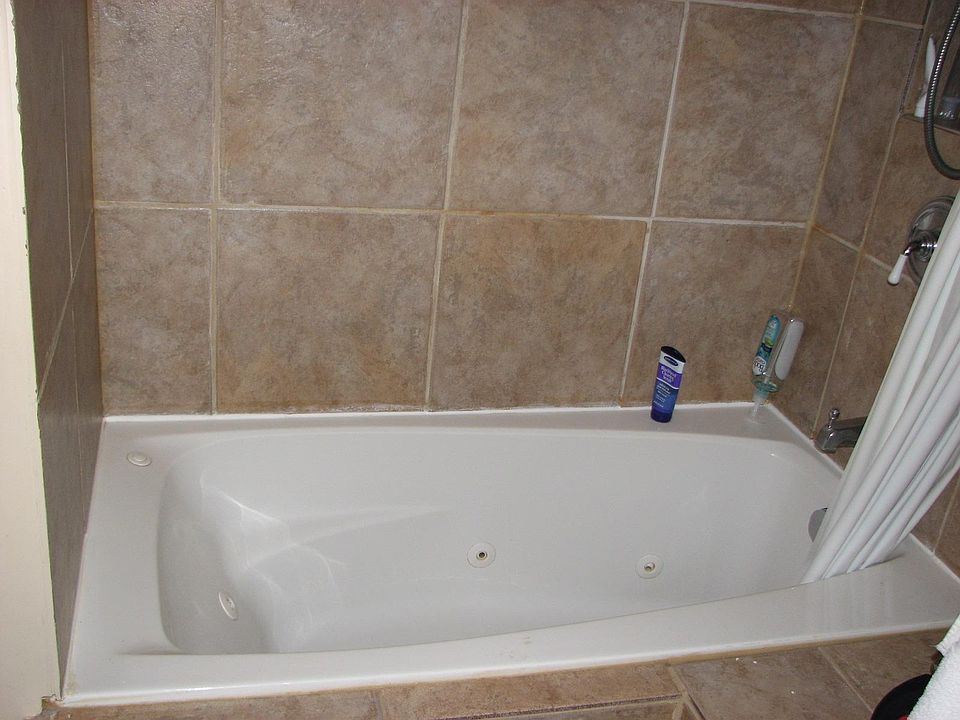 1st image of 2040 SE 173rd Ct