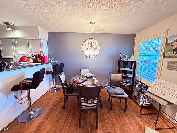 3rd image of 4950 Potomac Square Way Unit 6
