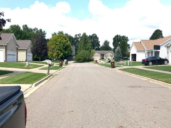5064 Glendurgan Ct, Holt, MI 48842