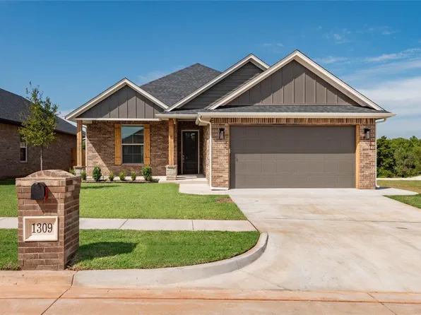 1309 Colonial Ave, Tuttle, OK 73089