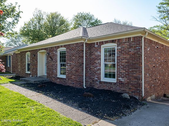 3rd image of 3509 Sudbury Ln