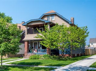 2126 Morrison Ave, Lakewood, OH 44107