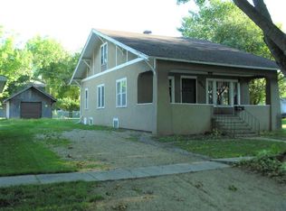 921 Oak St, Osage, IA 50461