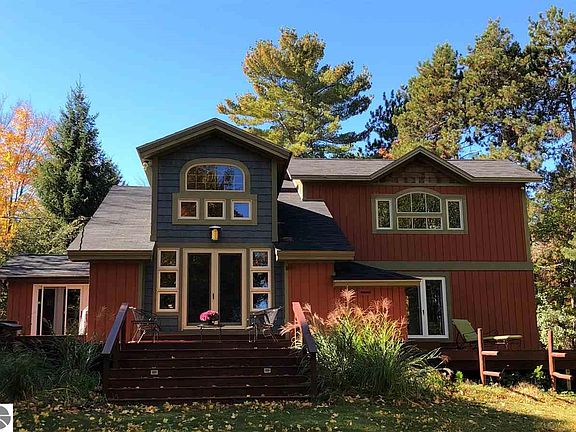 2nd image of 1387 N West Torch Lake Dr