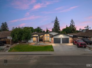 5113 Colonial Dr, Bakersfield, CA 93308