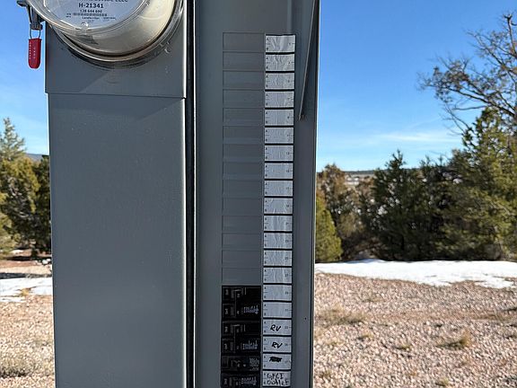 4th image of 700 Timberlake Rd