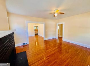 880 Cascade Ave SW, Atlanta, GA 30311