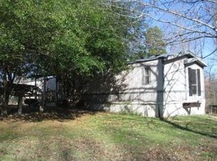 1173 Oak Grove Rd, Goodspring, TN 38460