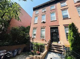 194 Adelphi St APT 3, Brooklyn, NY 11205