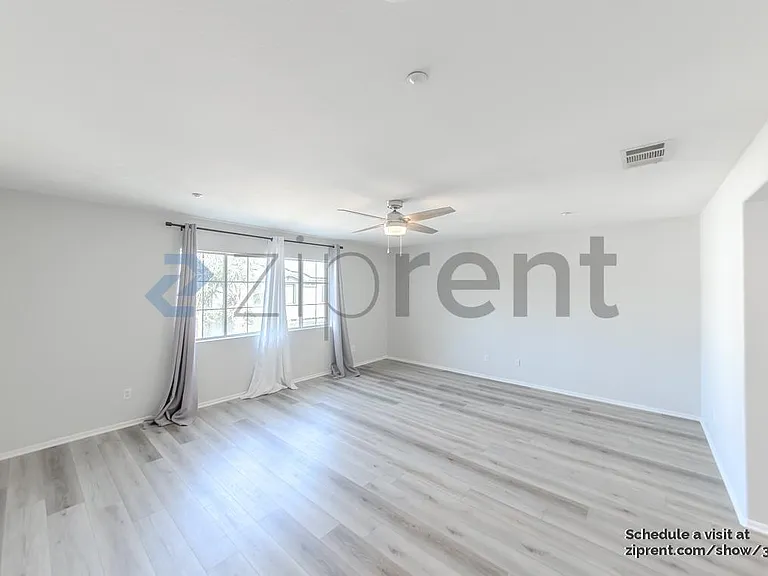 11113 Sassafras Ct — Photo 17