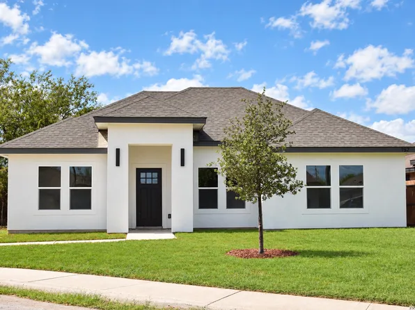 192 Richard Lane, Eagle Pass, TX 78852