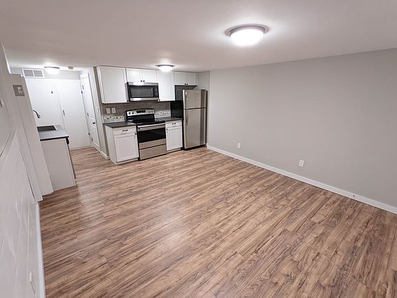 3rd image of 381 E Jasper Ave