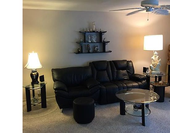 5th image of 13252 White Marsh Ln #3213