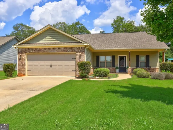 454 Stane Brook Ct, Jackson, GA 30233