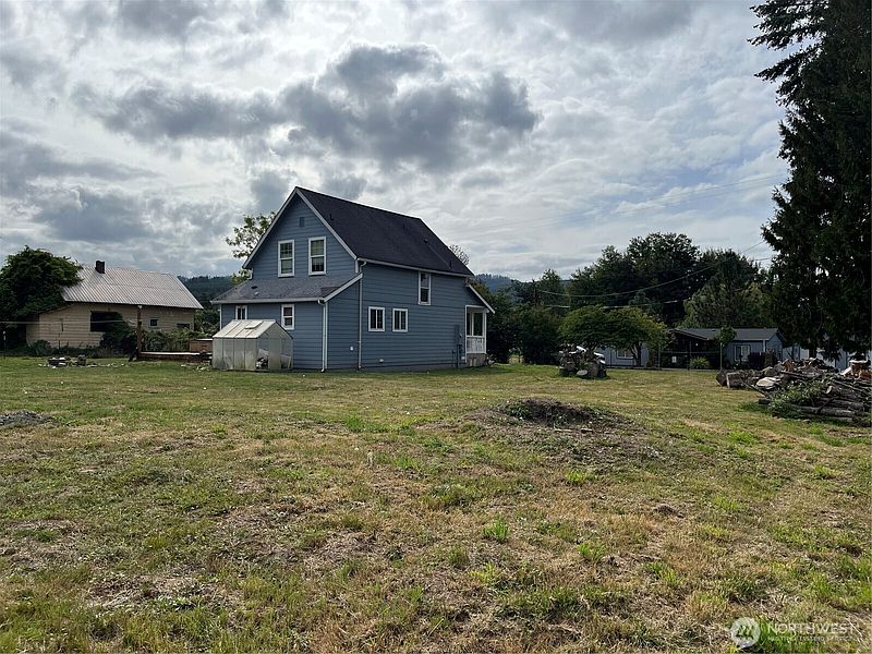 2nd image of 517 D Street