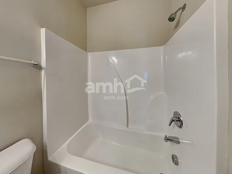 70 Orchard Ln — Photo 12