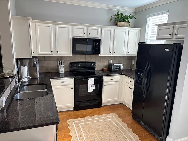 318 Byron Way — Photo 19
