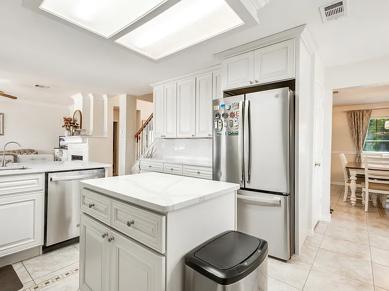 2401 Brycewood Ln — Photo 17