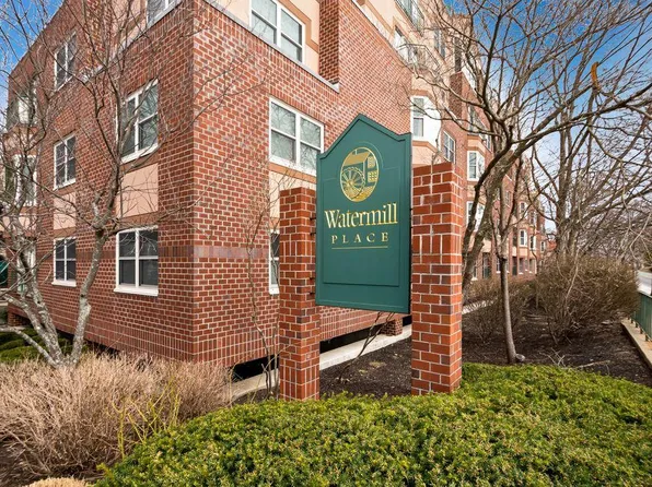 1 Watermill Pl Unit 518, Arlington, MA 02476