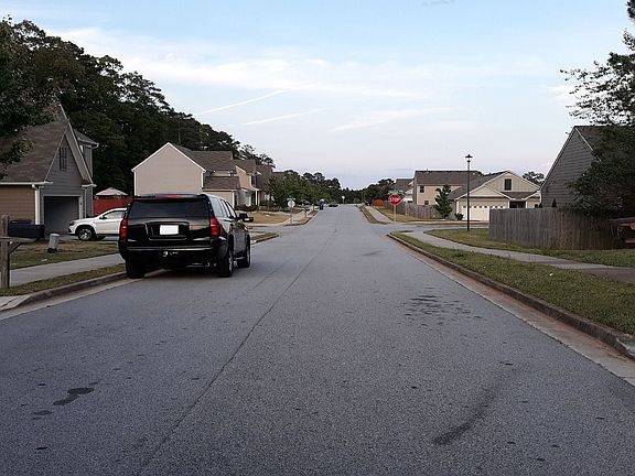 4th image of 4042 Clay Ct SE