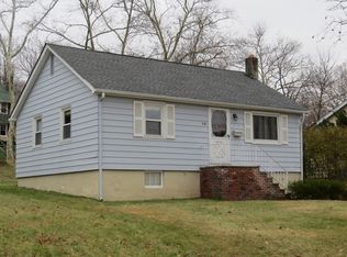 10 Parkway W, Caldwell, NJ 07006