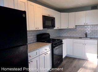 124 Weymouth Rd, Darby, PA 19023