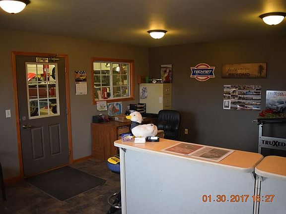 2nd image of 938 Myers Dr