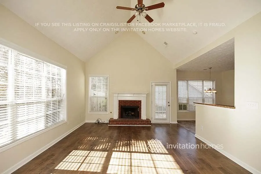 Building Photo - 3170 Goldmist Dr