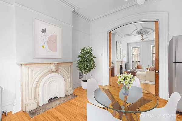 Rented by Compass | media 26