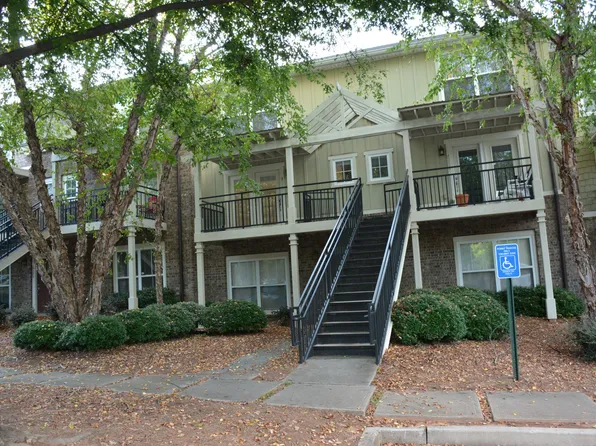 490 S Barnett Shoals Rd, Athens, GA 30605