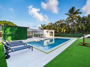 10658 NE 11th Ave, Miami Shores, FL 33138