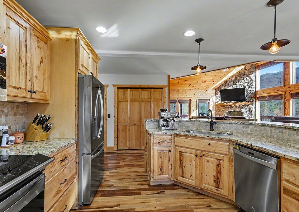 10th image of this home