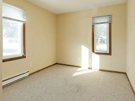 3rd image of 301 S Shore Dr #204