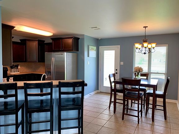 4th image of 14411 Summerset Dr